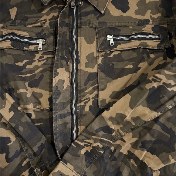 Fashion Nova Camo Utility Zip Front Denim Jacket Women’s 1X Army Green - Picture 5 of 10